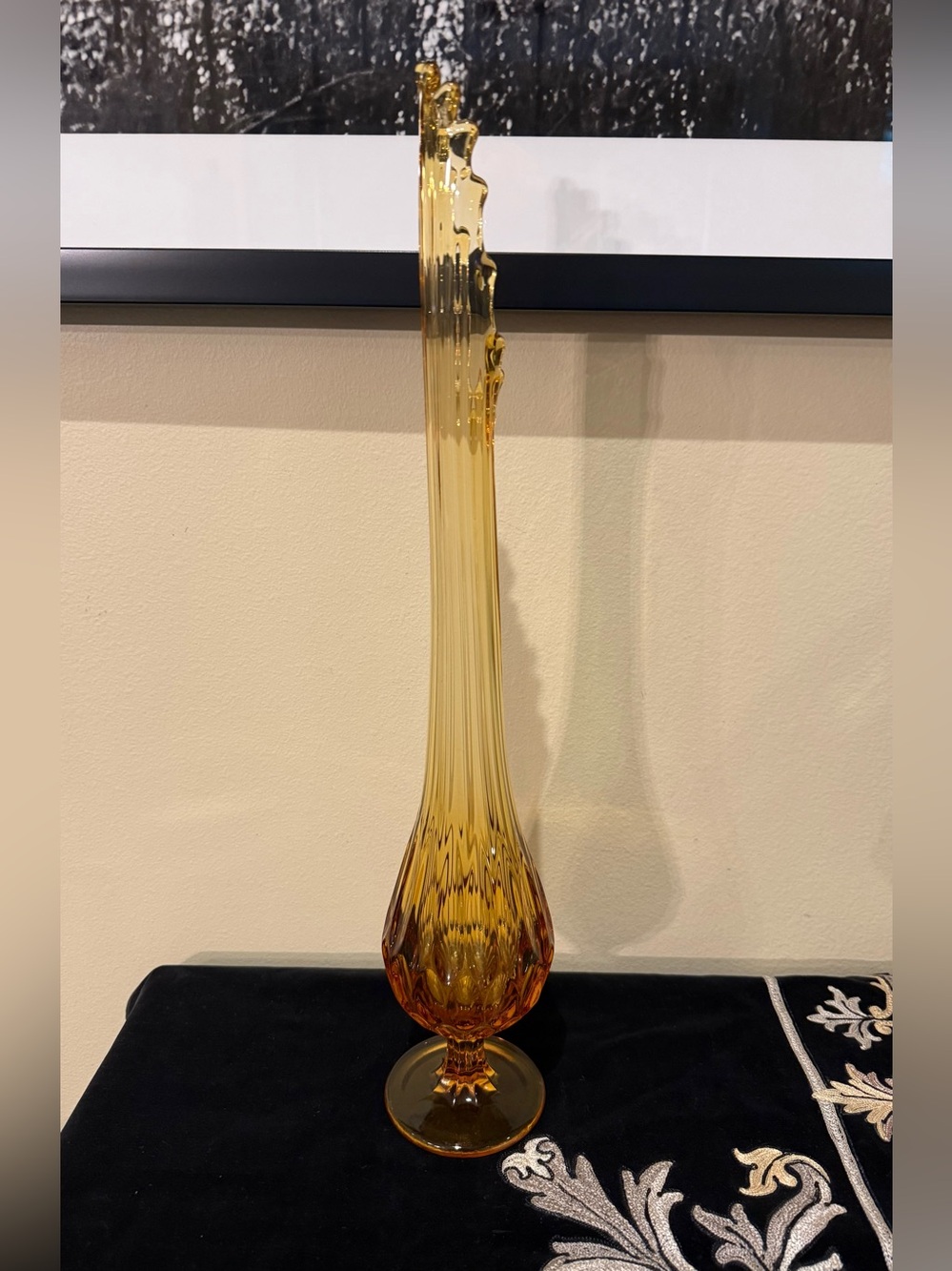 Fenton Colonial Amber Thumbprint Swung Vase 18.5" Vintage MCM Glass - Picture 4 of 11